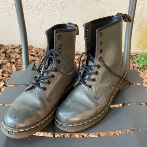 1460 Grey Dr Martens